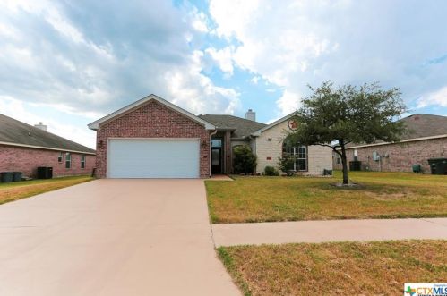 2415 Jake Dr, Copperas Cove, TX 76522-7547