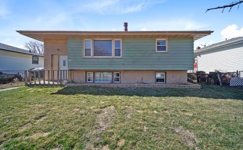 6546 Grand Ave, Hammond, IN 46323-1807