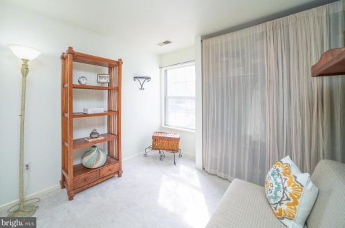 2998 Yarling Ct, Falls Church VA  22042-4476 exterior