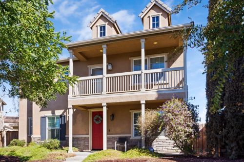 2323 Greger St, Valley Home, CA 95361-8299