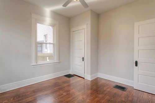 4307 Beech St, Cincinnati OH 45212-4233 exterior