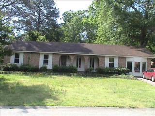 2004 Woodtrail Dr, Columbia, SC 29210-6638
