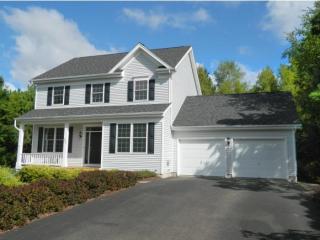 294 Hanon Dr, Saint George, VT 05495-8856