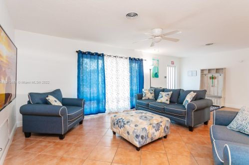 2108 14th Ct, Hollywood FL  33020-2519 exterior