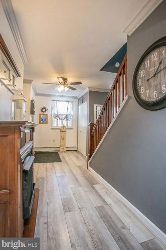 631 Barbara Dr, Norristown PA  19403-4102 exterior