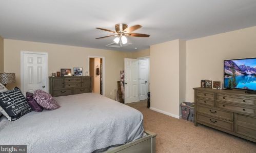 211 Castle Dr, Montross VA  22520-8615 exterior