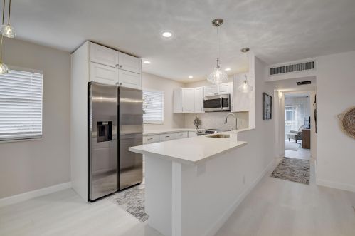 181 Seville H, Delray Beach, FL 33446-2119