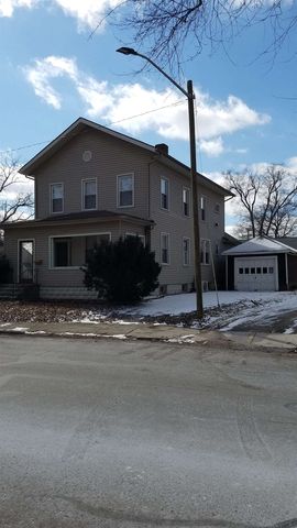 321 5th St, Decatur, IN 46733-1269