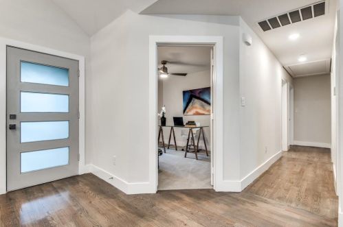 315 Oakcrest Dr, Richardson TX  75080-2520 exterior