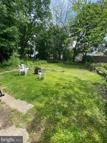 215 Central Ave, Cheltenham PA  19012-2219 exterior