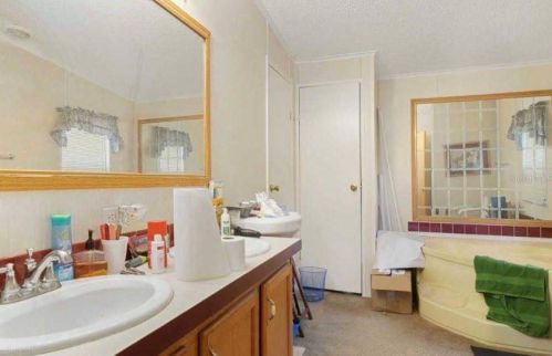 15523 Peter Max Blvd, Port Richey FL  34669-1320 exterior