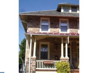 121 Harvey Ave, Gardenville PA  18901-3625 exterior