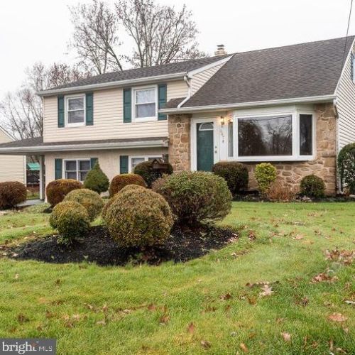 847 Sunnylea Rd, Lansdale, PA 19446-4228