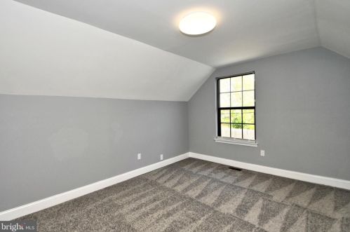 607 Haskall Rd, Fairless Hills PA  19030-3822 exterior