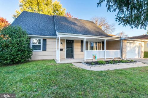 3027 Traymore Ln, Bowie, MD 20715-2057