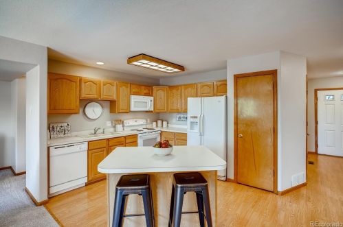 1915 Kipling St, Denver CO 80227-2119 exterior