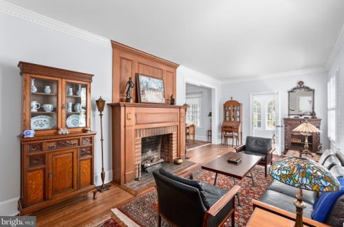 701 Hanover St, Fredericksburg VA  22401-5714 exterior