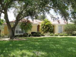 7748 Alister Mackenzie Dr, Sarasota, FL 34240-8707