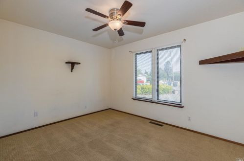 2294 Chester Dr, Penngrove CA  94951-9529 exterior