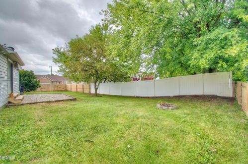 180 Mdw Crk Dr, Florence KY  41042-9471 exterior