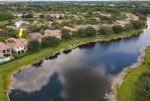 822 Madison Ct, West Palm Beach, FL 33410-1564