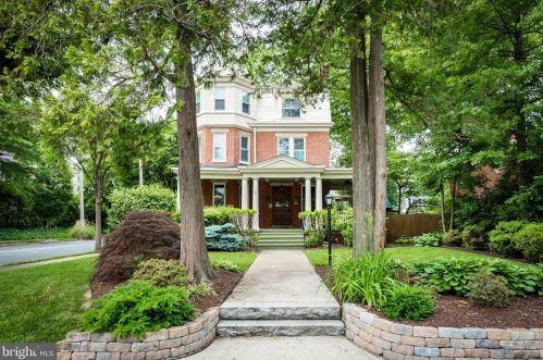 1101 Broom St, Wilmington, DE 19806-4314