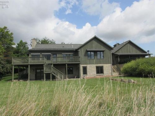5625 State Route 113, Bellevue, OH 44811-8900