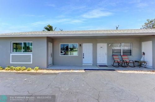 2822 Dixie Hwy, Boca Raton FL  33431-6844 exterior