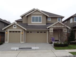 1885 272nd Ct, Redmond, WA 98075-5989