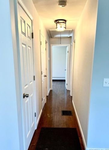 25 Atwood Rd, Woodbury CT  06798-2324 exterior