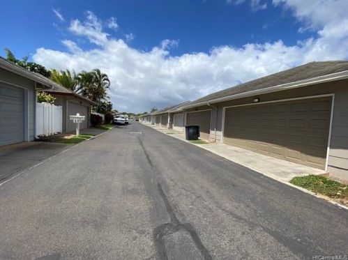 911060 Kaileolea Dr, Ewa Beach, HI 96706-5033