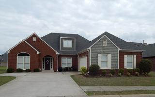 6215 Bent Brook Dr, Bessemer, AL 35022-6706
