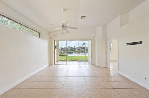 8684 Ibis Cove Cir, Naples FL  34119-7727 exterior