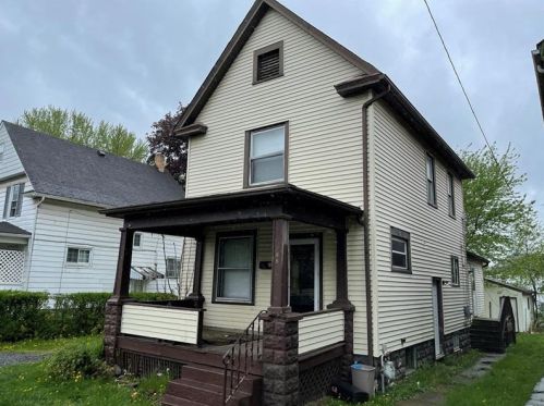 288 Cedar Ave, Hermitage, PA 16146-2610