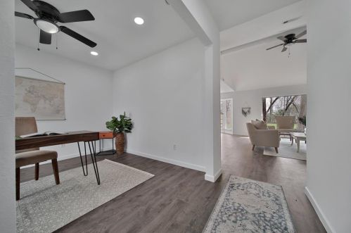 6122 Laramie St, Humble, TX 77396-3353