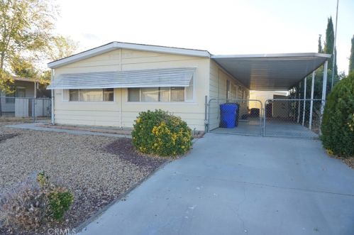 13892 Tam O Shanter Dr, Victorville, CA 92395-4935