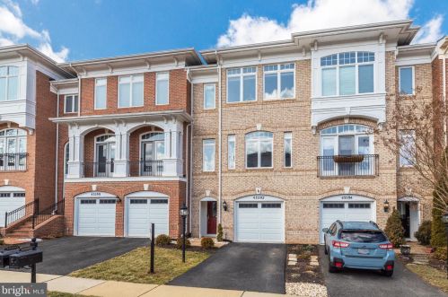 43592 Purple Aster Ter, Leesburg, VA 20176-8444