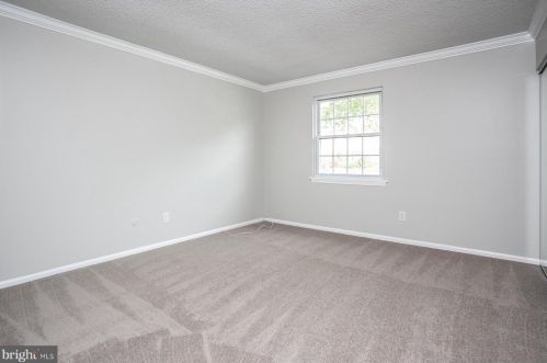 174 Ardwick Ter, Lansdale PA 19446-4925 exterior