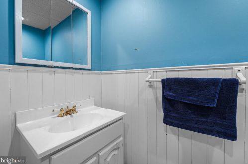 3027 Byberry Rd, Philadelphia PA  19154-1842 exterior