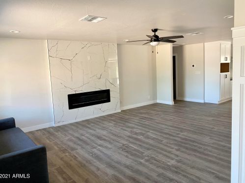 8108 Redwing Rd, Scottsdale AZ  85250-5650 exterior