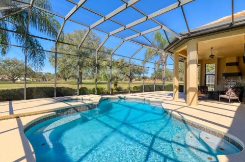 12713 Grand Traverse Dr, Dade City, FL 33525-8247