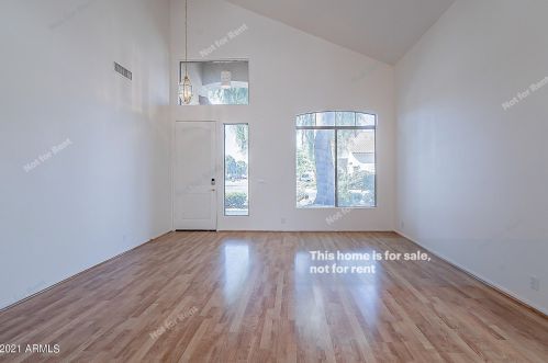 101 Forest Dr, Chandler, AZ 85226-8610