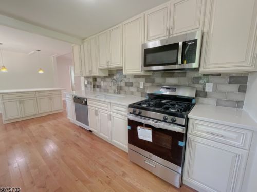 14 Maple St, Lincoln Park NJ  07035-2414 exterior