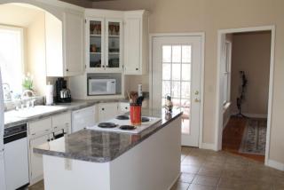 29511 Pine Log Dr, Garfield AR  72732-8758 exterior