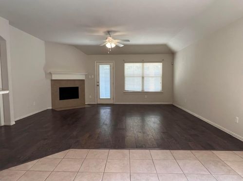 1405 Danielle Creek Dr, Oak Point TX  75068-4867 exterior