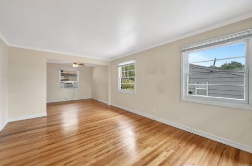 7235 Blackton Dr, La Mesa, CA 91941-7512