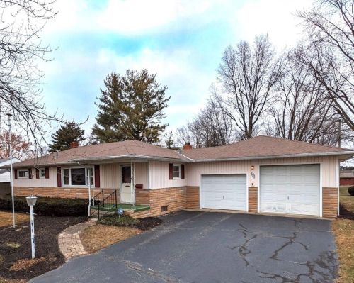 308 Upham Dr, Johnstown, OH 43031-1029