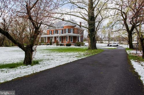 316 Fayette St, Lees Cross Roads, PA 17257-1107