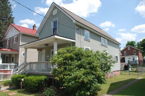 79 Church St, Summerville, PA 15864-6315