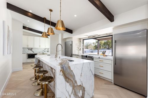 6701 Ludlow Dr, Scottsdale, AZ 85254-3314